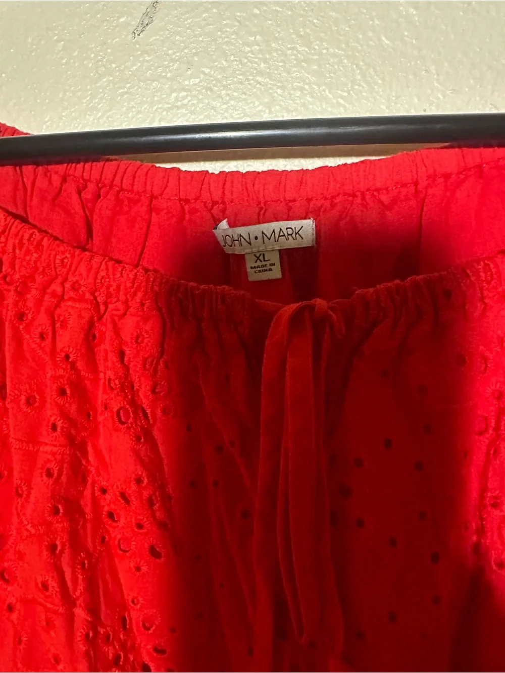 John Mark Women’s Red Eyelet Peasant Blouse - Picture 3 of 4